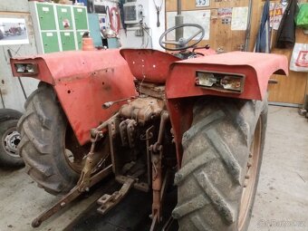 Blatníky zetor - 4