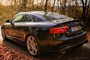 Audi s5 4.2 V8 - 4