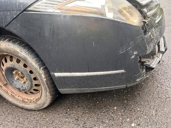 Citroen C6 2.7HDI , Pojízdné , bez STK ,kožené sedacky , - 4