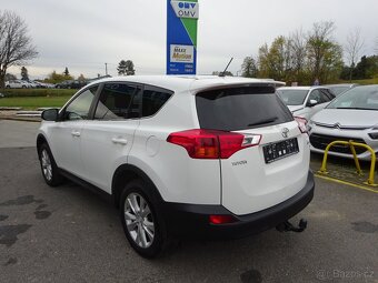 Toyota Rav4 2,2 d4d,nehavarované,garanceKM - 4