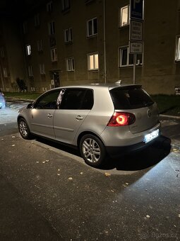 Golf 5 - 4