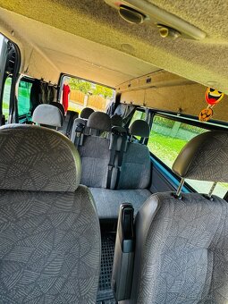 Dodávka Ford Transit 300L - 9 míst, 2.0 TDCi - 4
