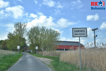 Exkluzivně, prodej stavebního pozemku 900m2 s chatou, Kameni - 4