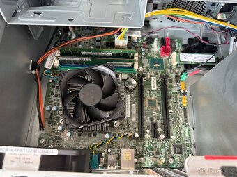 PC Lenovo ThinkCentre M910t Tower - 4