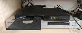 DVD prehrávač Samsung hezký stav - 4