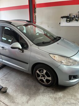 Peugeot 207 SW 1.6 HDI - 4