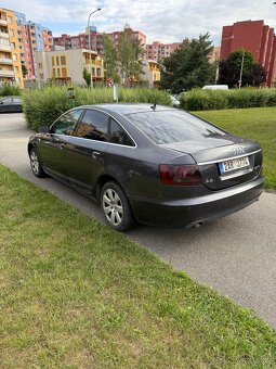 Audi A6 sedan - 4