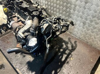 Ford Fiesta MK7 motor 1.6TDCI TZJA - 4