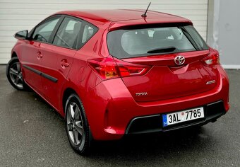TOYOTA AURIS 1.3 VVT-i 73 kW MANUÁL – 2013 - 4