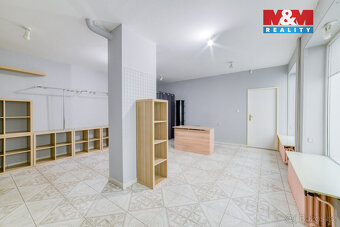 Pronájem obchodu 31m2 Mariánské Lázně, ulice Hlavní třída - 4
