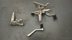 Originální stupačky Aprilia RSV4 Factory - 4