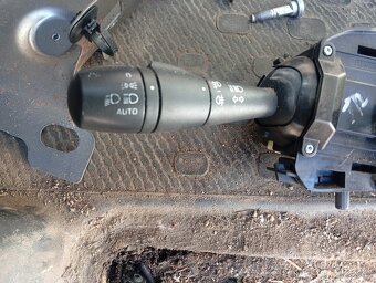 RENAULT TRAFIC 3, OPEL VIVARO B PÁČKY POD VOLANT S ESP - 4