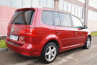 Volkswagen Touran 1.4TSi+CNG/AUTOMAT/2014/VÝBAVA - 4
