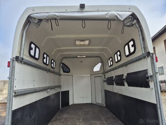 přívěs přepravník na 3 koně - 4