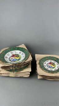 Talířová souprava, sada talířů - 4