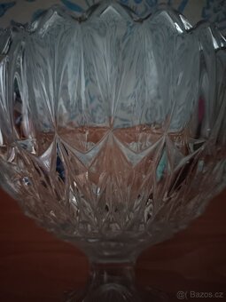 Skleněná broušená mísa na ovoce - 4