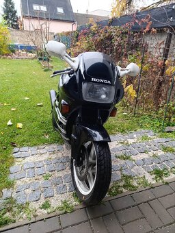 Honda cbr500f - 4