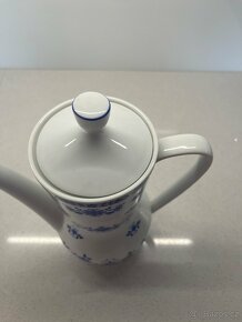 Bílá čajová konvice na čaj s modrým vzorem Seltmann Weiden - 4