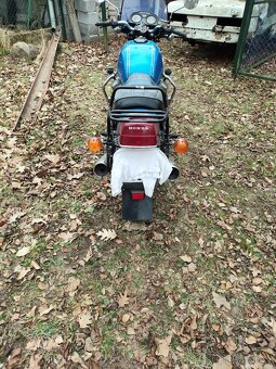 Honda cx500 - 4