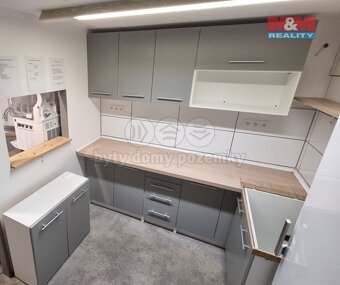 Pronájem obchod a služby, 18 m², Český Těšín, ul. Nádražní - 4