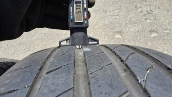 Letní pneu 205/50/17 Nexen - 4