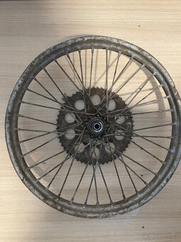 Kola Jawa 550, původní stav - 4