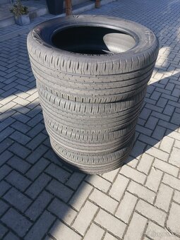 Continental 235 /55R18XL - 4