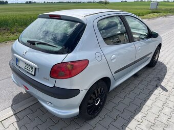Peugeot 206 1,2i benzin jen 100000km top stav - 4