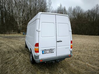 Mercedes-Benz Sprinter 312 - 4