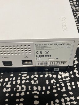 xbox one s all digital - 4