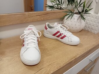 Adidas dámské tenisky vel. 38 - 4