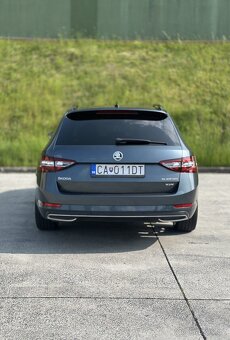 Škoda Superb 3 combi Sportline - 4