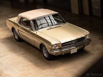 1965 Ford Mustang Convertible - 4