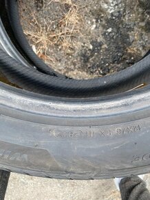 225/55R19 zimní - 4
