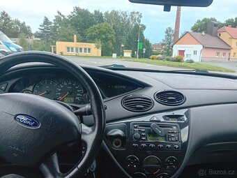 Ford Focus - 4