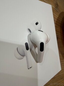 Apple AirPods Pro (2. generace) – USB-C, MagSafe pouzdro - 4