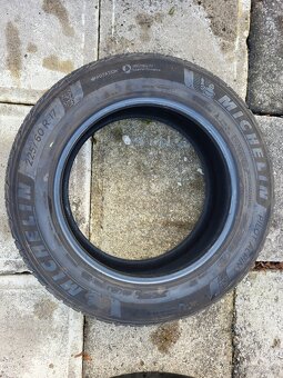2x 225/60R17 Michelin zimní pneu - - 4
