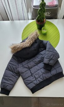 Zimní bunda H&M 104
260 Kč - 4