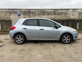 Toyota Auris 1.4 2008 - 4