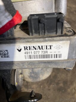 DACIA DUSTER ——-SERVO CERPADLO - 4