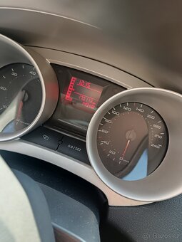 Seat ibiza 1.6 tdi 77kw - 4