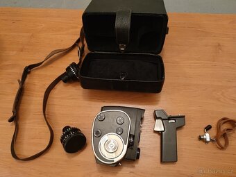 Staré fotoaparáty a kamery - 4