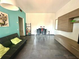 Prodej bytu 3+1 88 m² Montesilvano, Itálie - 4