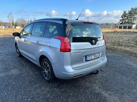 PEUGEOT 5008 1,6 HDI 82kW 6TI KVAT MANUÁL - 4