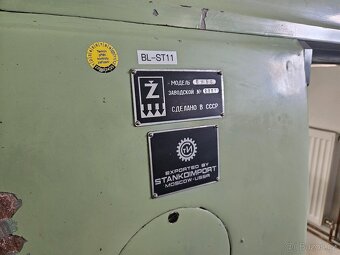 Univerzální frézka 6H80 + přílušenství v hodnotě 20tis. Kč - 4