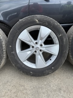 Prodám originál kola Volvo - 4