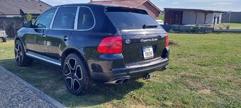 Porsche Cayenne Turbo 4.5 V8 331kw LPG - 4