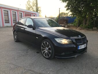 BMW 320D e90 - 4