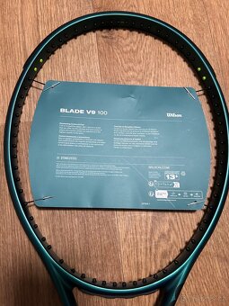 Wilson Blade 100 V9 2025 - 4