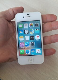 Iphone 4 bílý - 32Gb - jako nový Sběratelský kus - 4